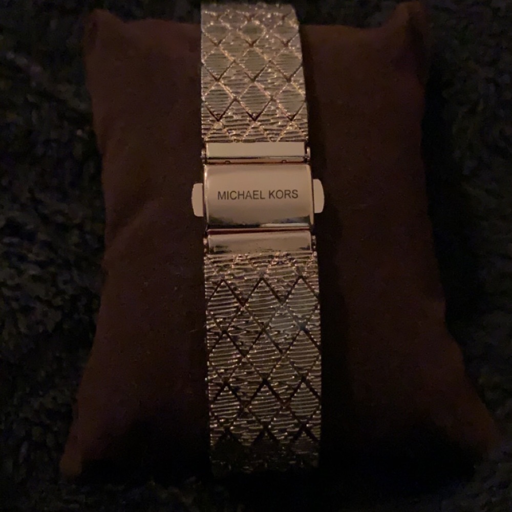 Mk Watch - Picture 5 of 6
